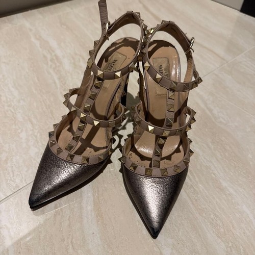 Valentino garavani rockstud - garavani,
