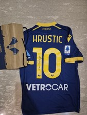maglia hellas verona 2022 2023 hrustic 10 autografata macron