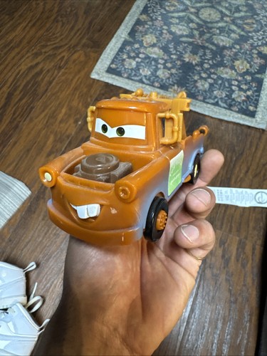 Disney cars tow mater - tow, solo