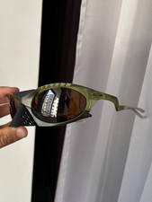 occhiali da sole oakley