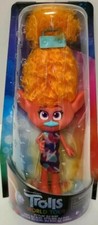Modellino bambola moda DreamWorks Trolls World Tour STYLIN' DJ SUKI nuovo con scatola