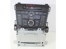 22976602 radio pour OPEL ZAFIRA (C) 2.0 CDTI (75) A20DT 2011 42695