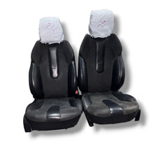 Set sedili in pelle e stoffa