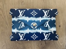 Louis Vuitton Blue Escale