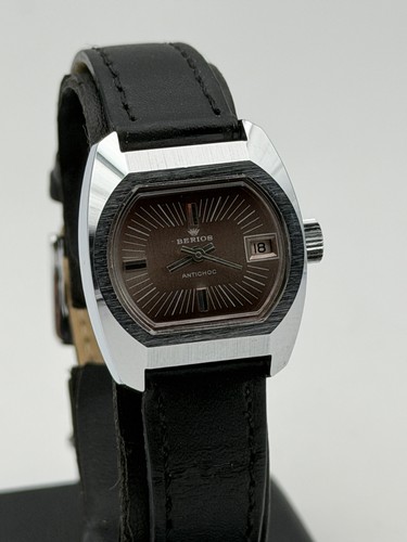 Berios watch vintage new nos - new,