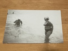 Donna sovrappeso anni 70 seno