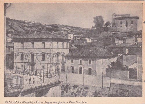 Paganica piazza regina - paganica,