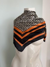 Foulard foulard foulard collo