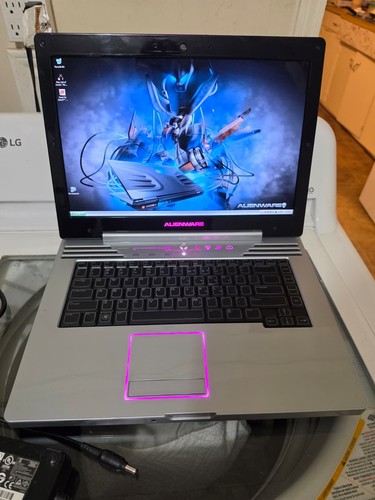 Alienware area m15x r1 - 51, m15x-r1