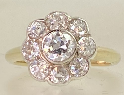 Anello grappolo margherita - a,