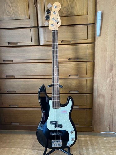 Basso elettrico squier - basso,