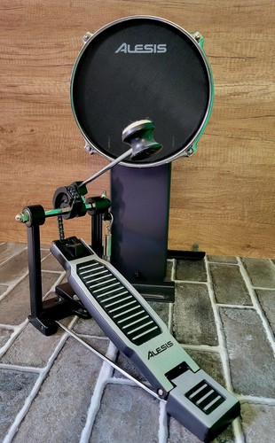 Alesis kick drum - alesis, pedale