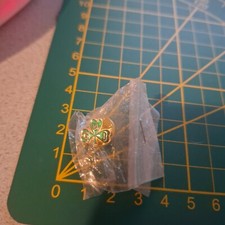 Vecchio distintivo spilla