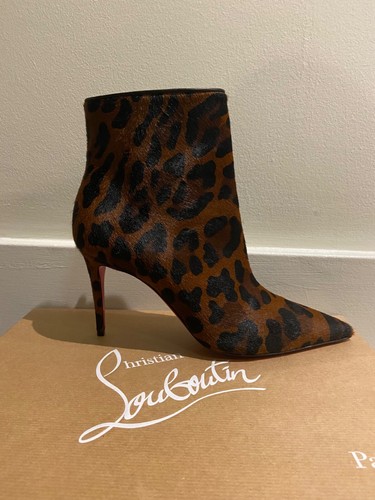 Chrsitian louboutin - chrsitian,