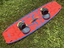 Attrezzatura kite F-One: tavola con aquilone 12 mq + bar