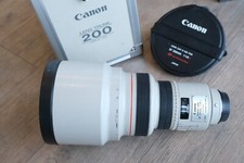Canon EF 200mm f1,8 L USM in Very Good Condition With Lens Case and Hood