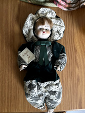 bambola di porcellana "le