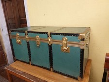 VECCHIO BAULE VERDE IN LAMIERA LARGH 119cm COFFEE TABLE CASSAPANCHINA '900