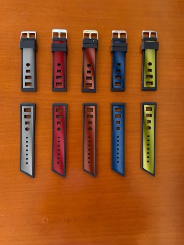 Vendo lotto pezzi cinturini - 50,