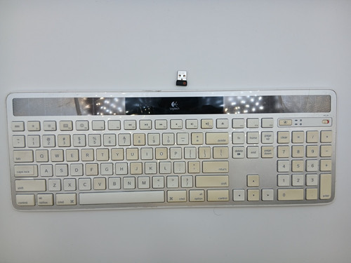 Tastiera solare wireless