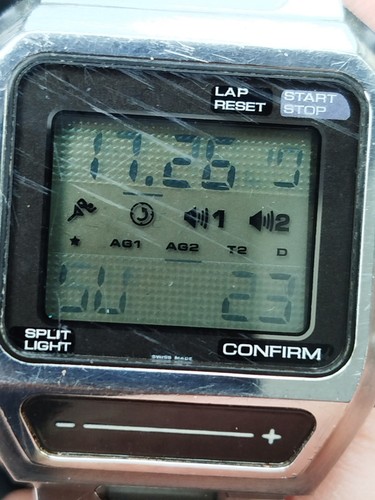 Omega sensor quartz lcd - omega,