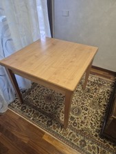 Tavolo Allungabile In Legno Con 4 Sedie