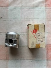 SUZUKI GT550 PISTONE ORIGINALE