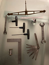 11 Antichi Attrezzi Vari Mestieri Del Passato