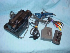 Sony Hi 8 CCD –TR 3 E