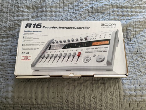 Zoom r16 controller - zoom,