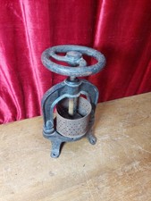 Antico frantoio francese per