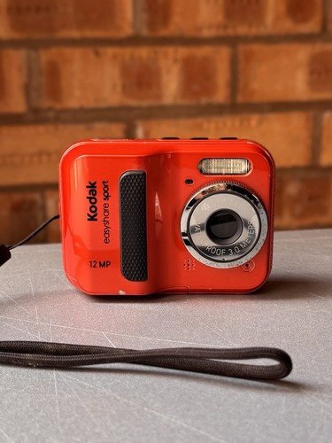 Kodak easyshare sport c123 - sport, 12