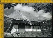 Belluno Borca di Cadore architettura arredamento villaggio ENI W 450