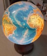 Grande mappamondo terrestre