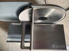 Affettatrice Elettrica RGV Ausonia 220 Lama Ø 220 mm  150 Watt per Uso Domestico