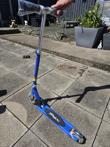 Bug scooter per - jd,