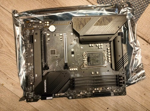 Msi mag b660 tomahawk - msi,