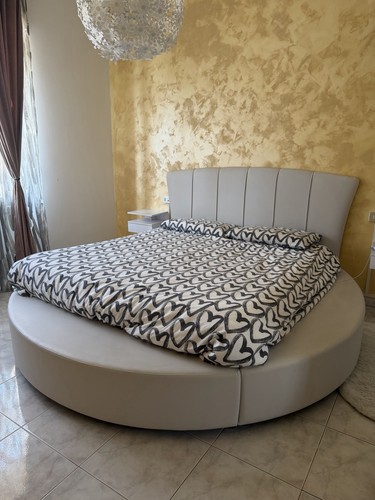 Letto rotondo matrimoniale