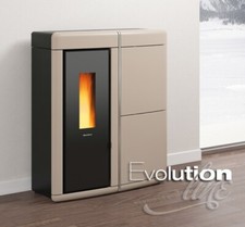 Stufa a pellet idro NUOVA nordica-extraflame EVELYNE IDRO 18 KW