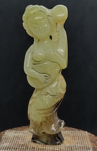 Antica scultura giada - in,