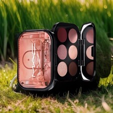 MAC Connect In Colour Palette