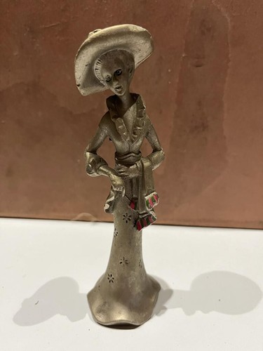 Statuina vintage peltro - in,