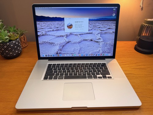 Macbook pro a1297 - 17",