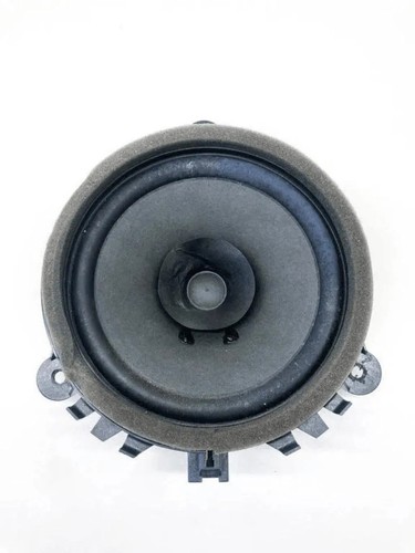 Volvo c30 subwoofer - volvo,