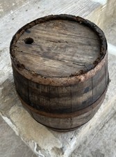 Piccola botte antica per - piccola,