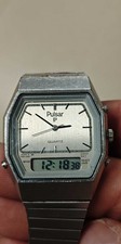 reloj pulsar y652A