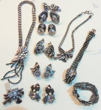 Collana Orecchini Spilla