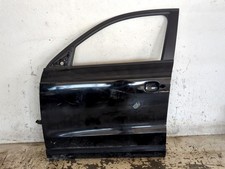 8U0831051C PORTA ANTERIORE SINISTRA GUIDATORE AUDI Q3 2.0 D 103KW 5P (2012) RICA