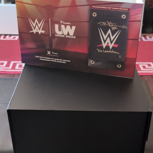 Wwe autografato turnbuckle pad - autografato,