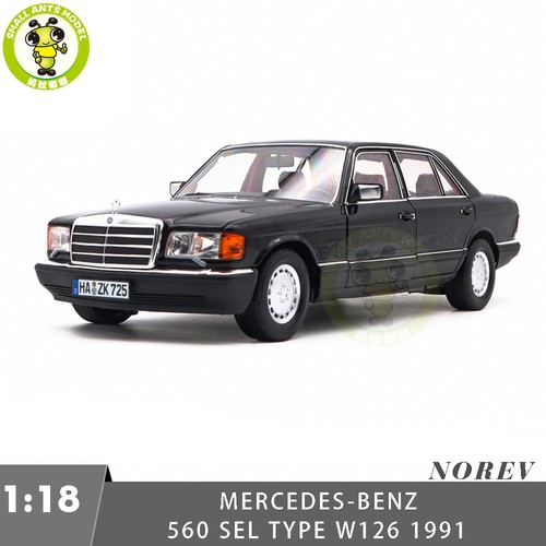 Modellino auto pressofuso nero